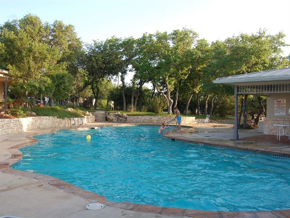 Sun Retreats San Antonio West Hotel Live Oak Exterior photo