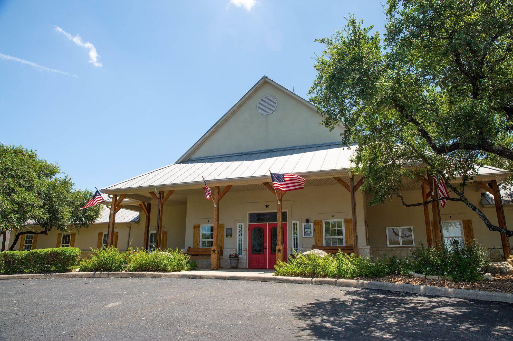Sun Retreats San Antonio West Hotel Live Oak Exterior photo